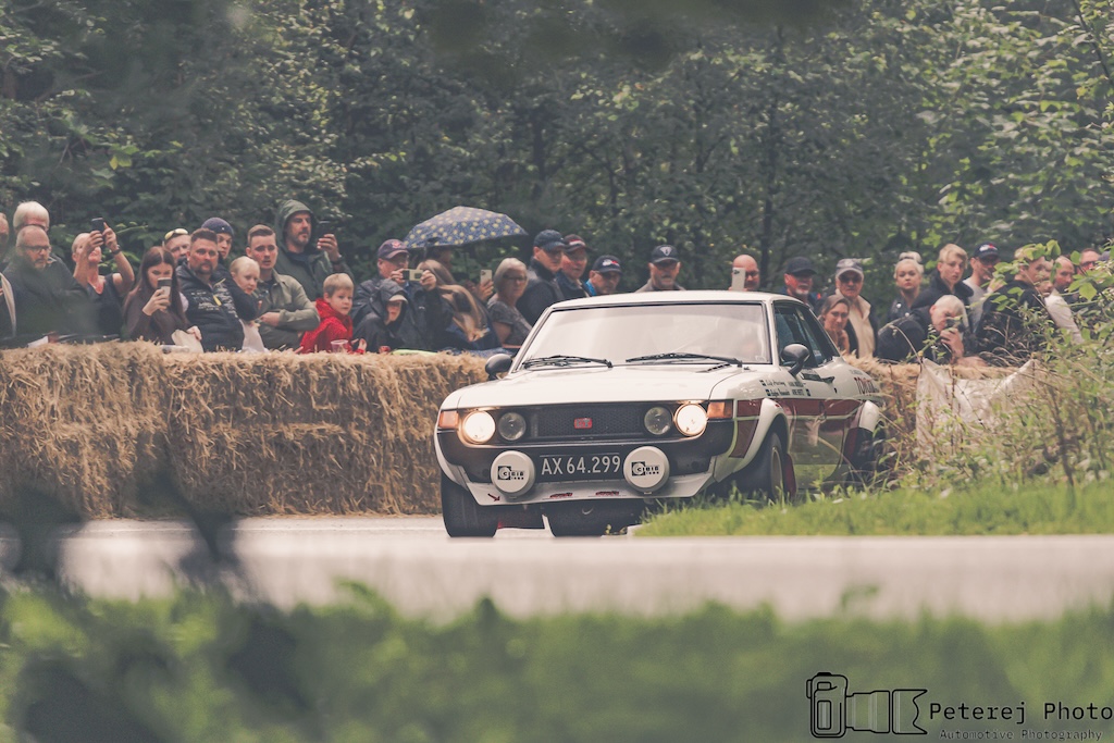 I denne lidt kolde og grå tid - er det tid til et tilbageblik på Munkebjerg Hill Climb, der blev afholdt søndag den 13. august 2023 i det skønneste vejr.
(Foto: Peter Elling-Jordt)